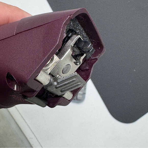 Andis ultra edge  2 Speed dog clipper AGC2 - Picture 9 of 12